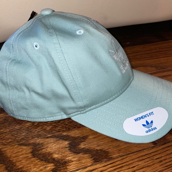 Women’s Original’s Adidas Logo Hat - Picture 4 of 4
